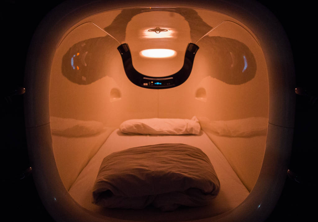 capsule hotel tokyo japan