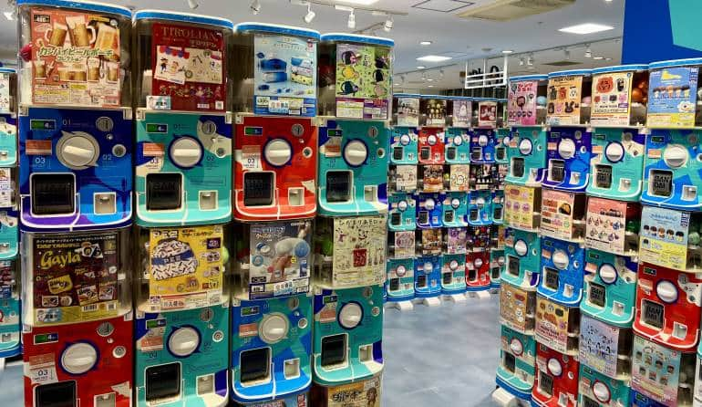 colorful gashapon machines at a C-pla