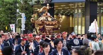 Mikoshi procession in the Kanda Festival