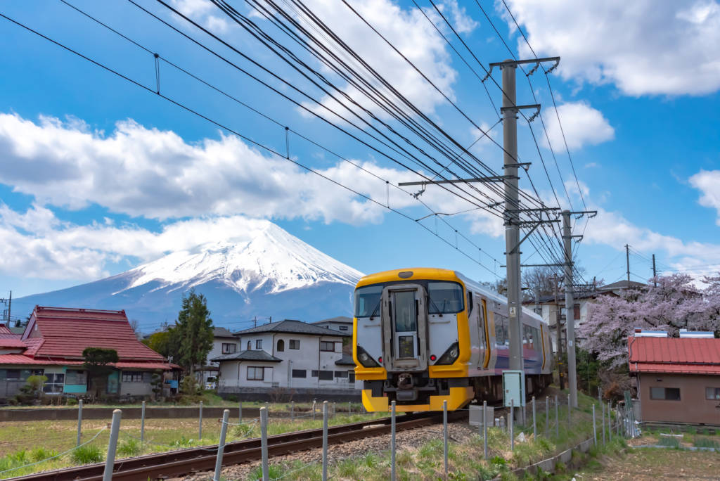 mount fuji train